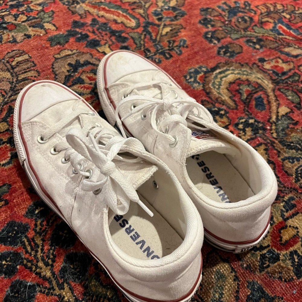 Converse White Sneakers with Red Accents - Picture 5 of 8